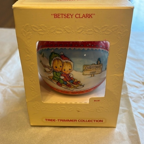 Vintage Hallmark 1980 Betsey Clark Glass Christmas Ornament in original box - Picture 1 of 13